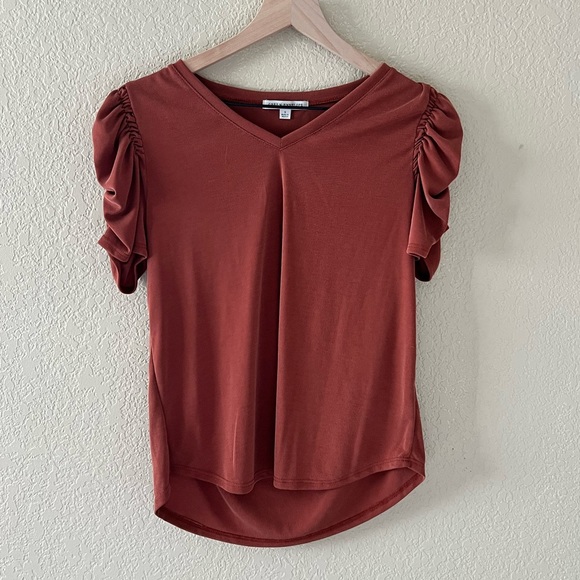 Green Envelope Couture Top - Picture 3 of 5